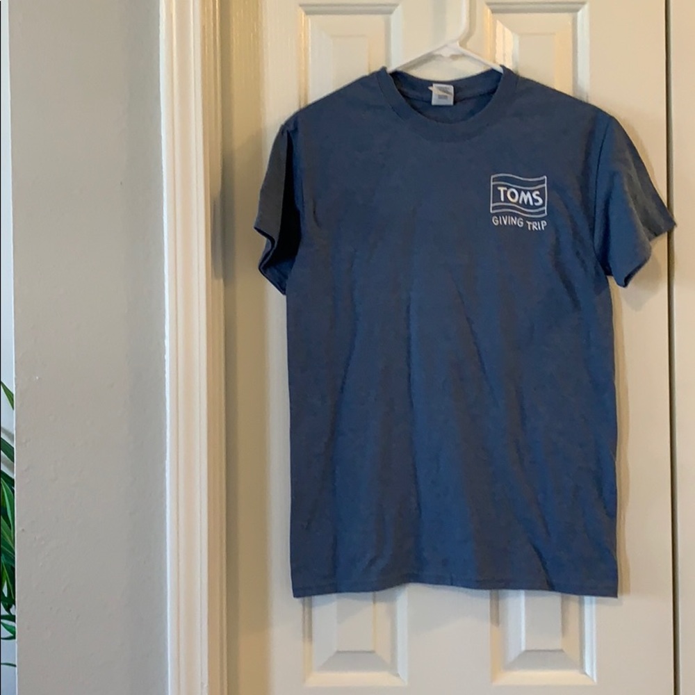 Toms giving trip blue t-shirt